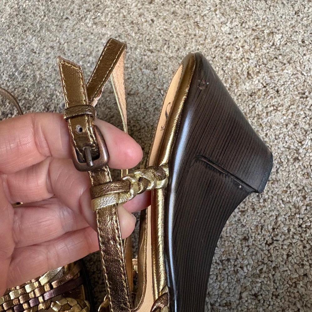 Sofft woven leather slingback sandals - Picture 8 of 9